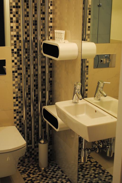 Apartament Wiejska 9 Варшава Стая снимка
