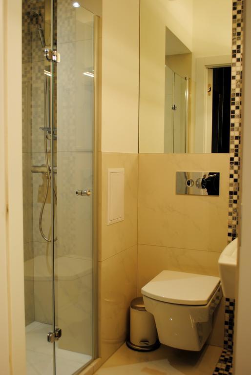 Apartament Wiejska 9 Варшава Екстериор снимка